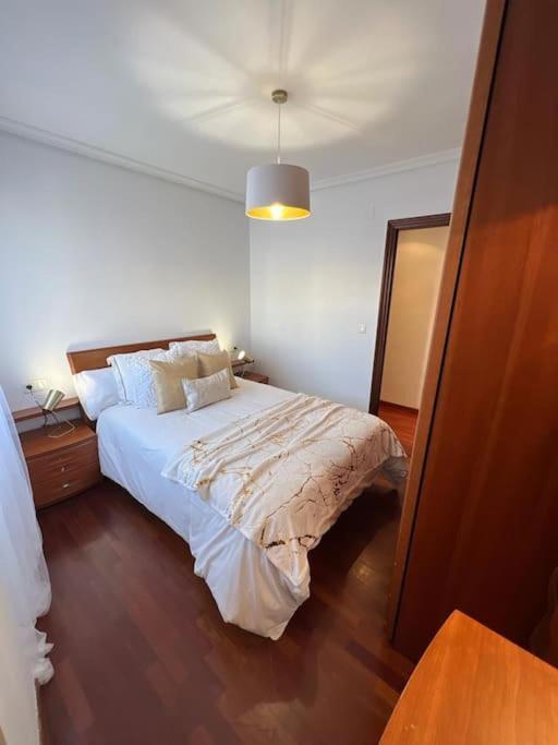 Piso Confort Y Detalles Ourense Lejlighed Eksteriør billede