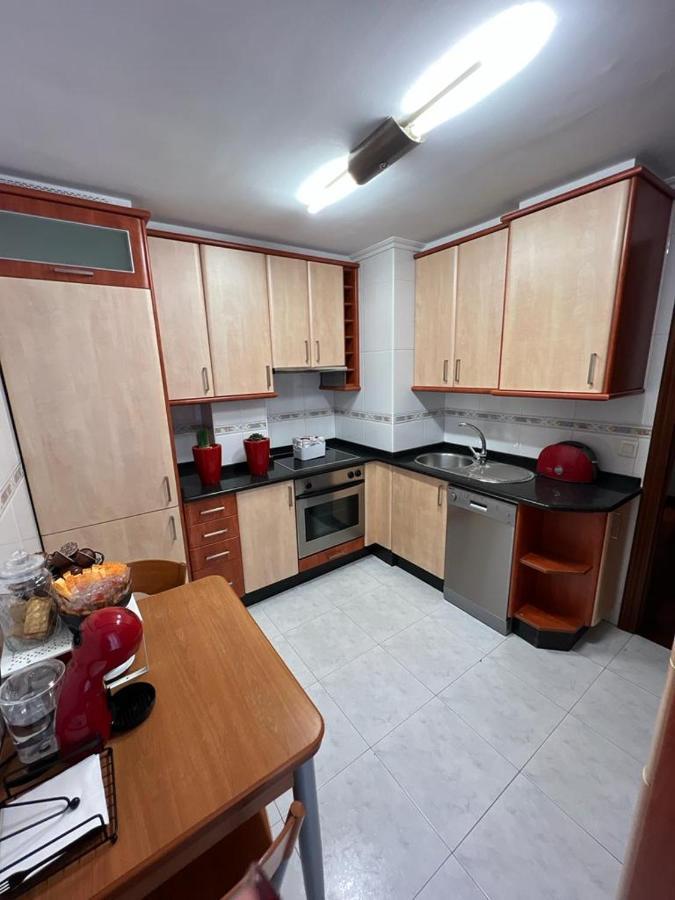 Piso Confort Y Detalles Ourense Lejlighed Eksteriør billede